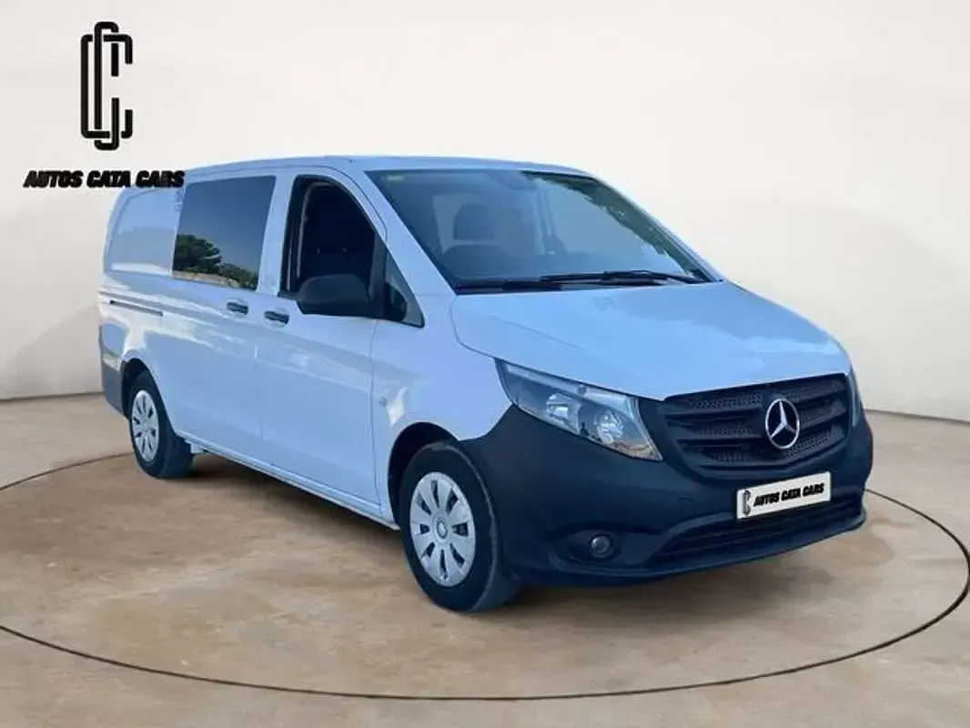 Usado Mercedes Vito 114 CV (83 kW) 2017 Blanco Van