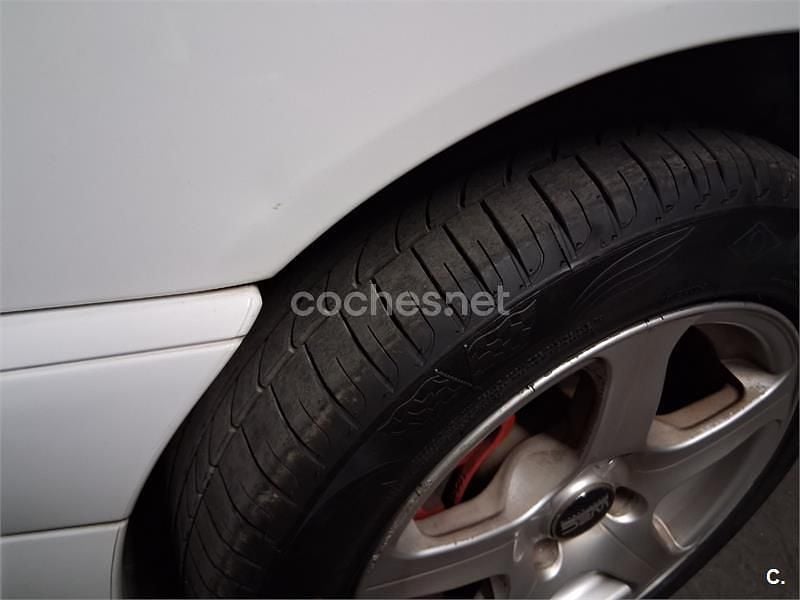 Blanco Usado 2002 Peugeot 306 Berlina | 2800 € (Precio justo) - Imagen 1/4