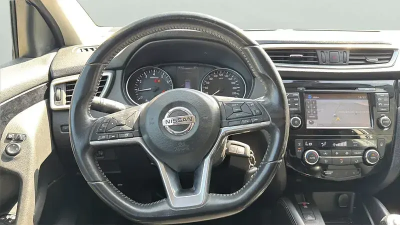 Usado Nissan Qashqai N-Connecta 115 CV (84 kW) 2018 Blanco SUV