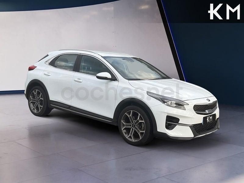 Usado Kia XCeed 136 CV (100 kW) 2021 Blanco SUV