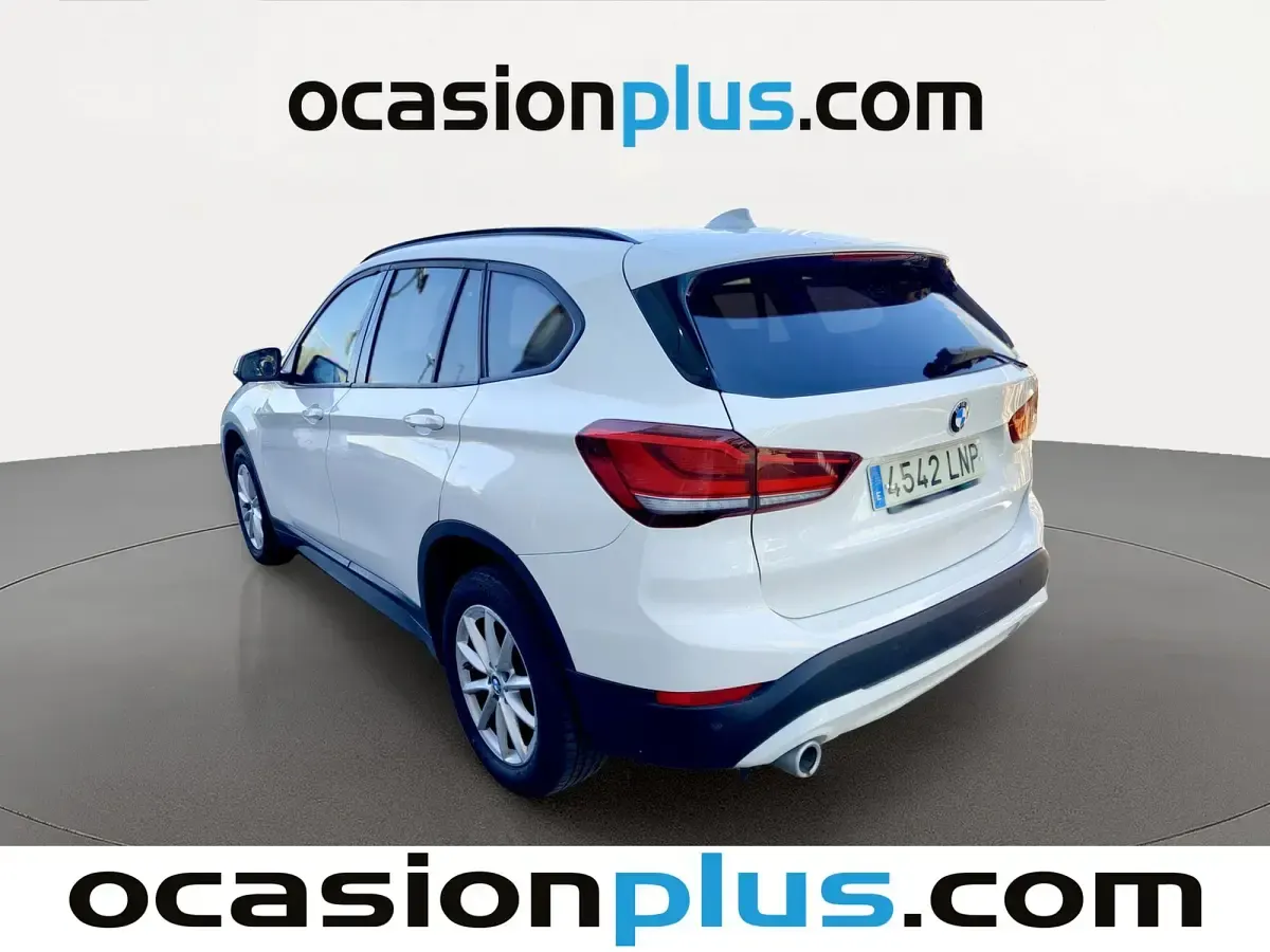 Usado BMW X1 116 CV (85 kW) 2021 Blanco SUV
