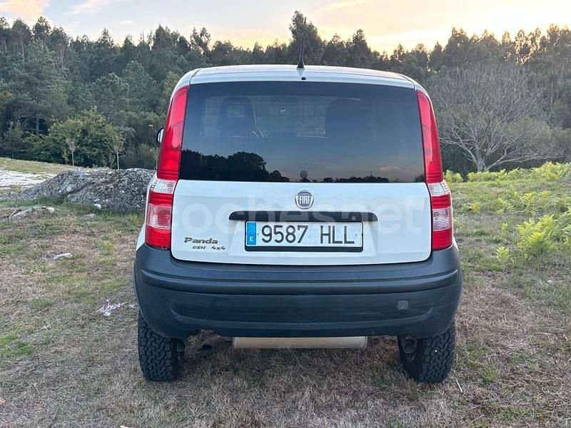 Usado Fiat Panda 4x4 Climbing 75 CV (55 kW) 2012 Blanco Utilitario