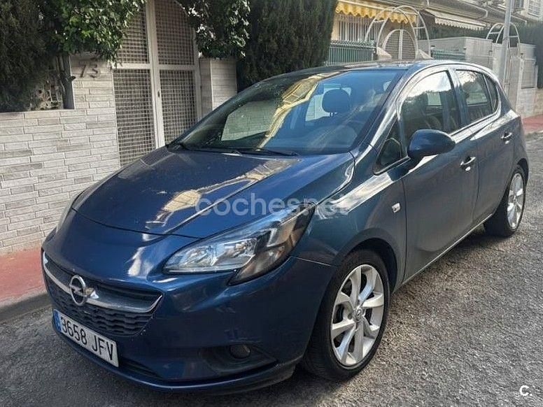 Usado Opel Corsa Selective 90 CV (66 kW) 2015 Azul Utilitario