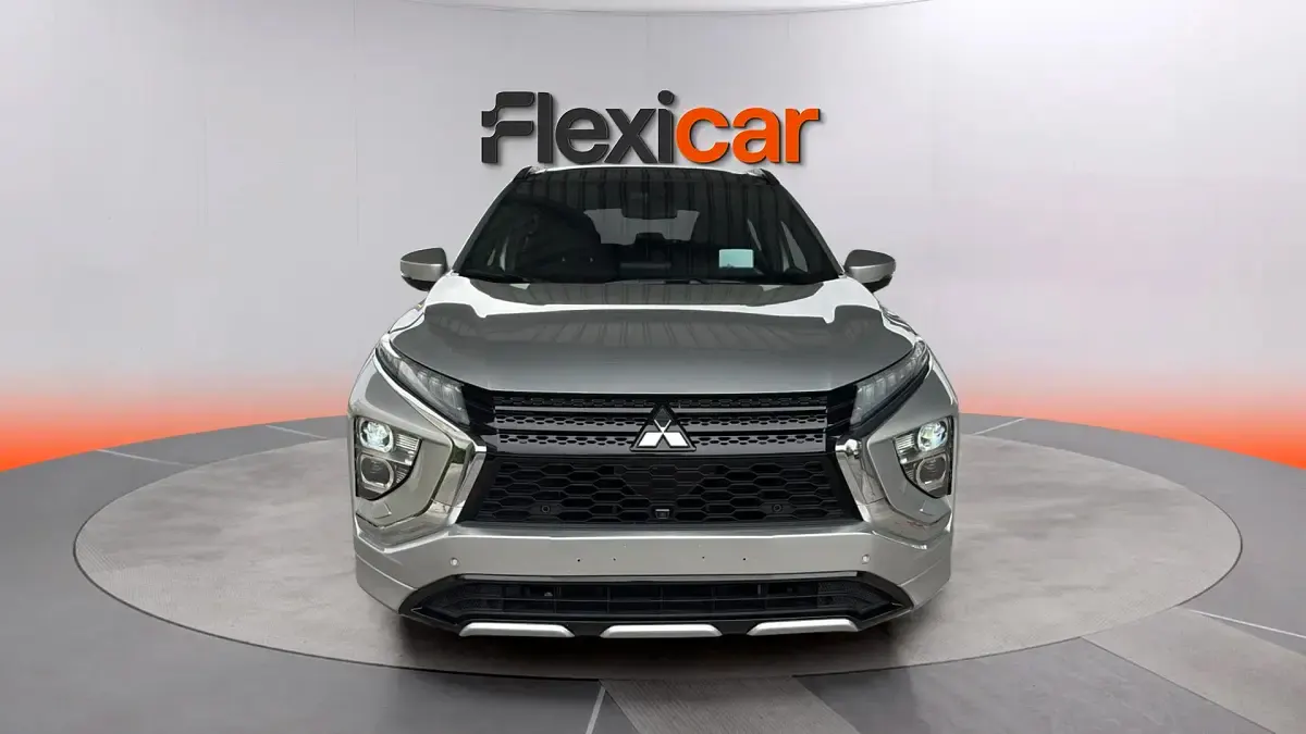 Usado Mitsubishi Eclipse Cross Motion 188 CV (138 kW) 2021 Gris SUV