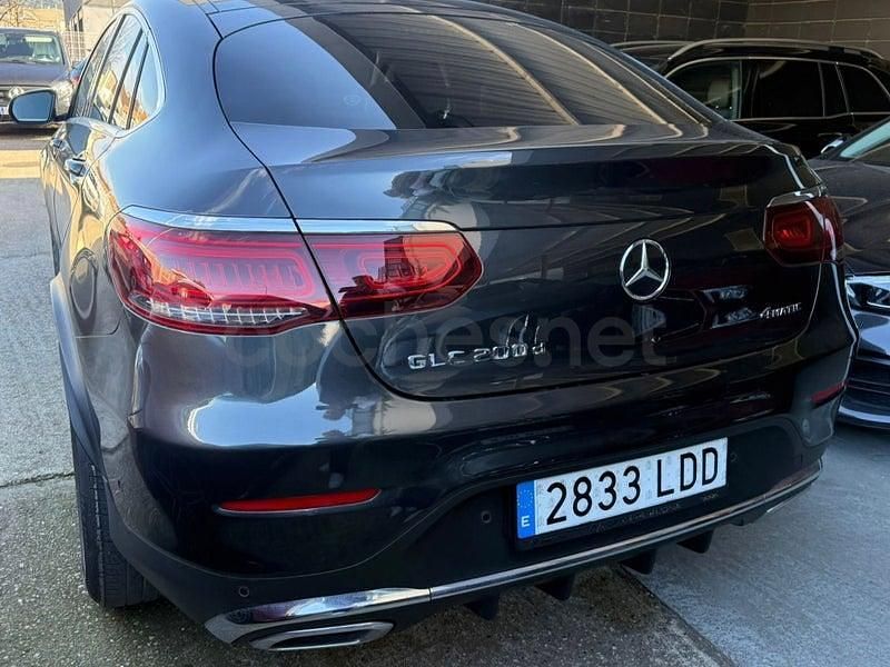 Usado Mercedes GLC200 163 CV (119 kW) 2019 Negro SUV