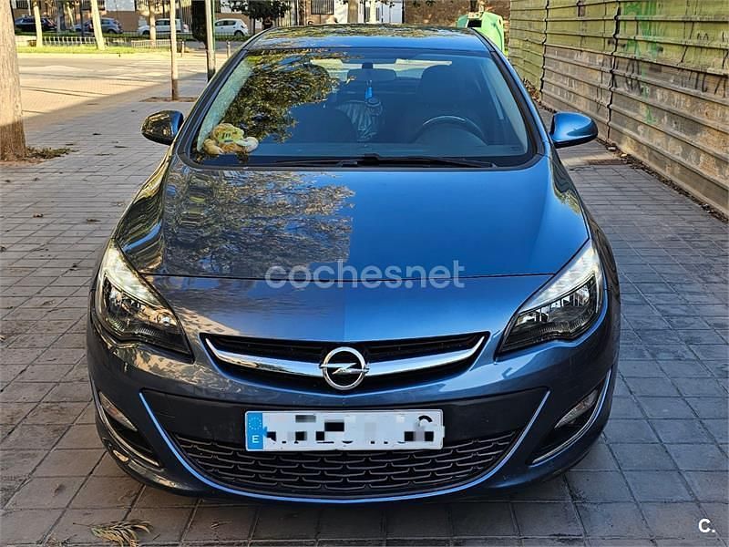 Azul Usado 2013 Opel Astra Business Berlina | 7500 € (Buen precio) - Imagen 1/4