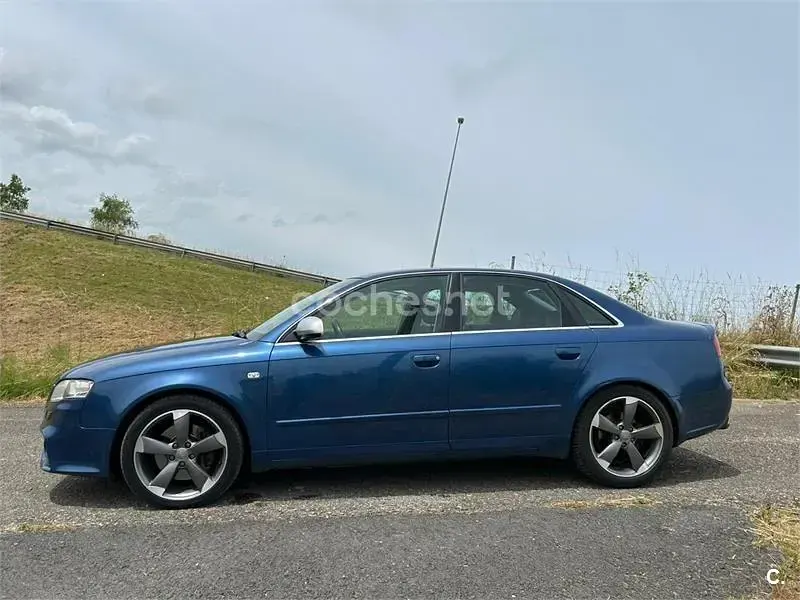 Usado Audi A4 204 CV (150 kW) 2006 Azul Berlina