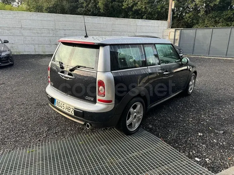 Usado Mini Cooper Countryman 122 CV (89 kW) 2011 Verde SUV