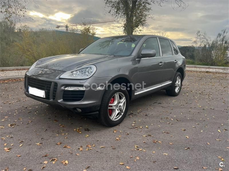 Gris / plata Usado 2007 Porsche Cayenne Turbo SUV | 9950 € - Imagen 1/4