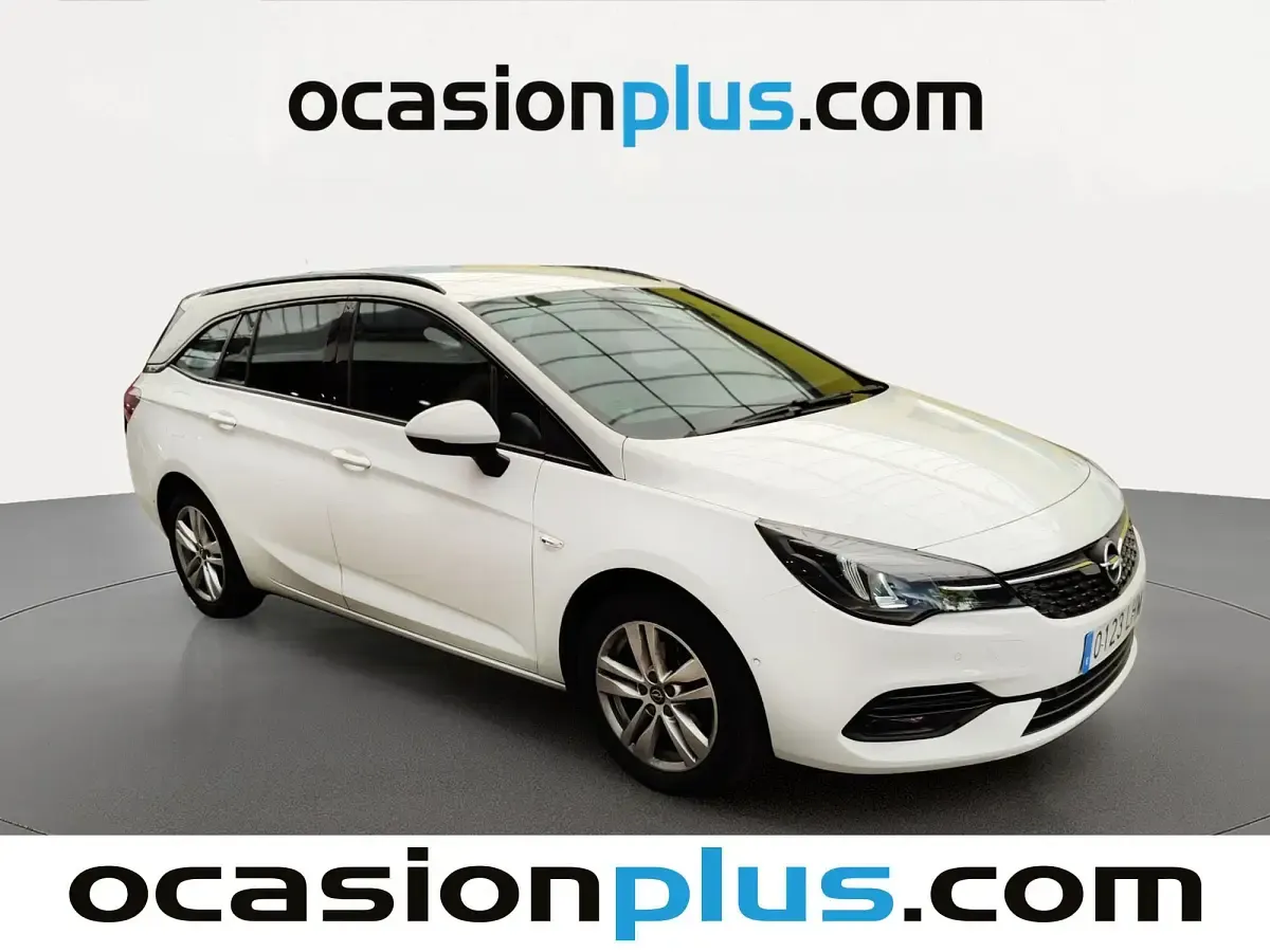 Usado Opel Astra GS Line 122 CV (89 kW) 2020 Blanco Familiar