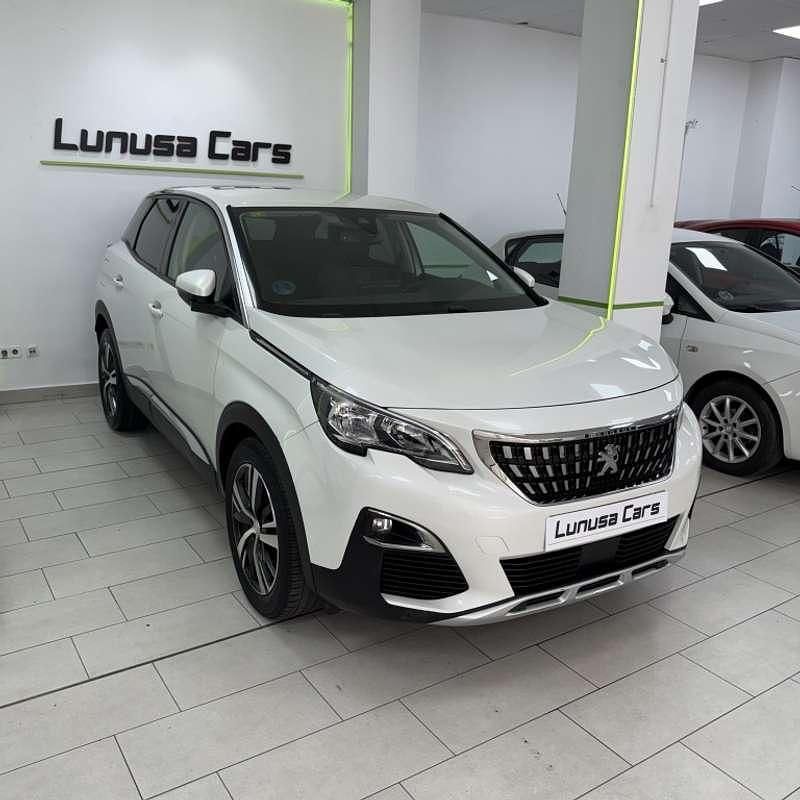 Usado Peugeot 3008 Active 131 CV (96 kW) 2018 Blanco SUV