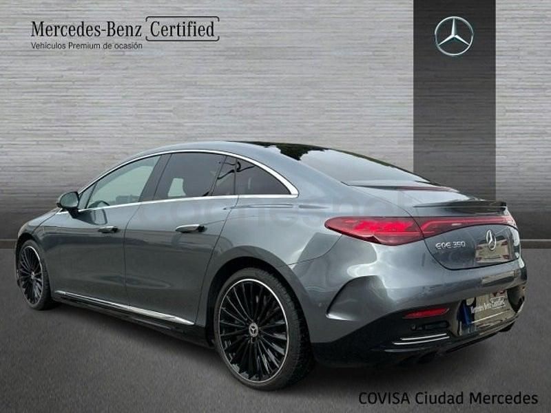 Usado Mercedes EQE350 AMG line 214 kW (292 CV) 2023 Gris / plateado Berlina