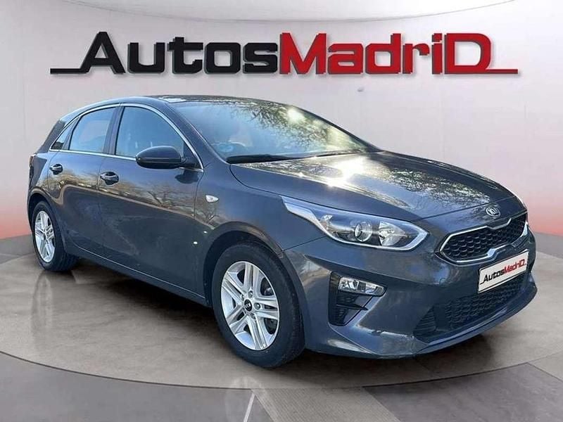 Plateado Usado 2021 Kia Ceed Utilitario | 12.490 € (Buen precio) - Imagen 1/4