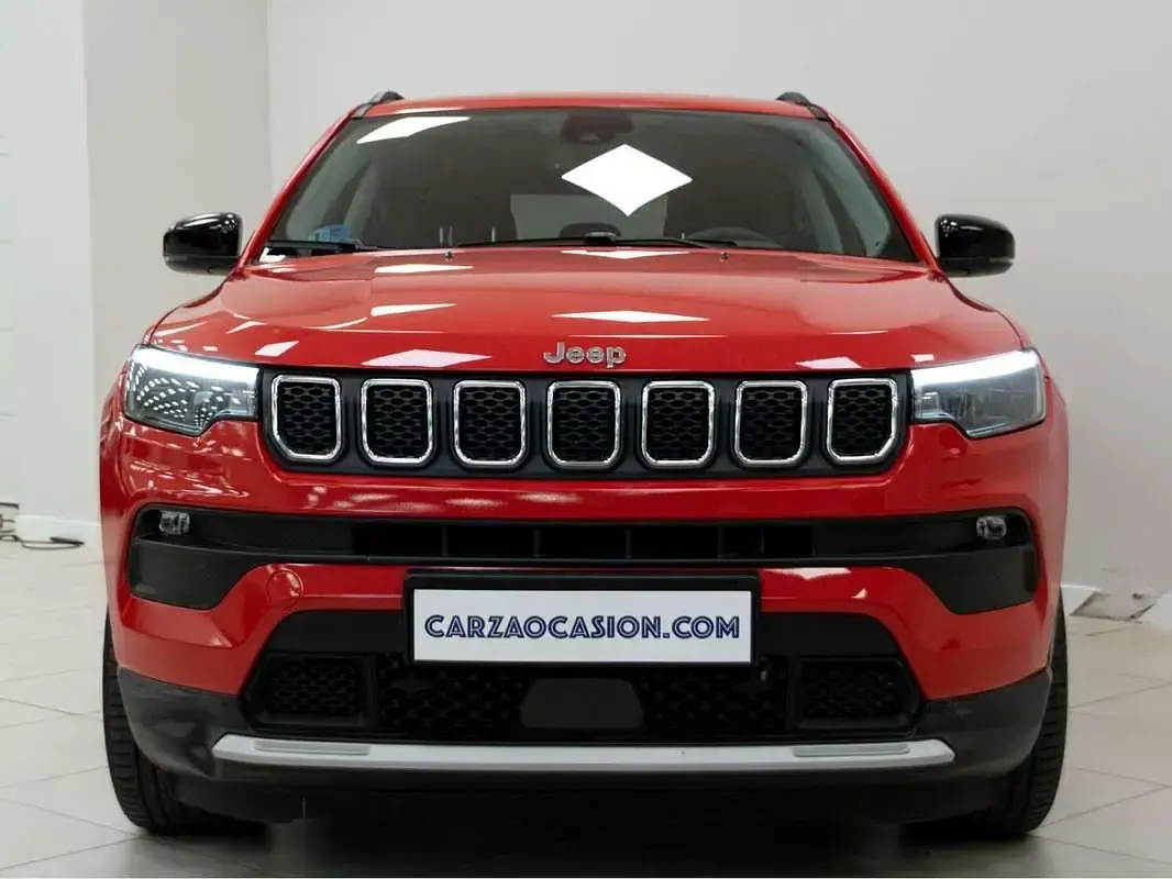 Usado Jeep Compass Limited 131 CV (96 kW) 2024 Rojo SUV