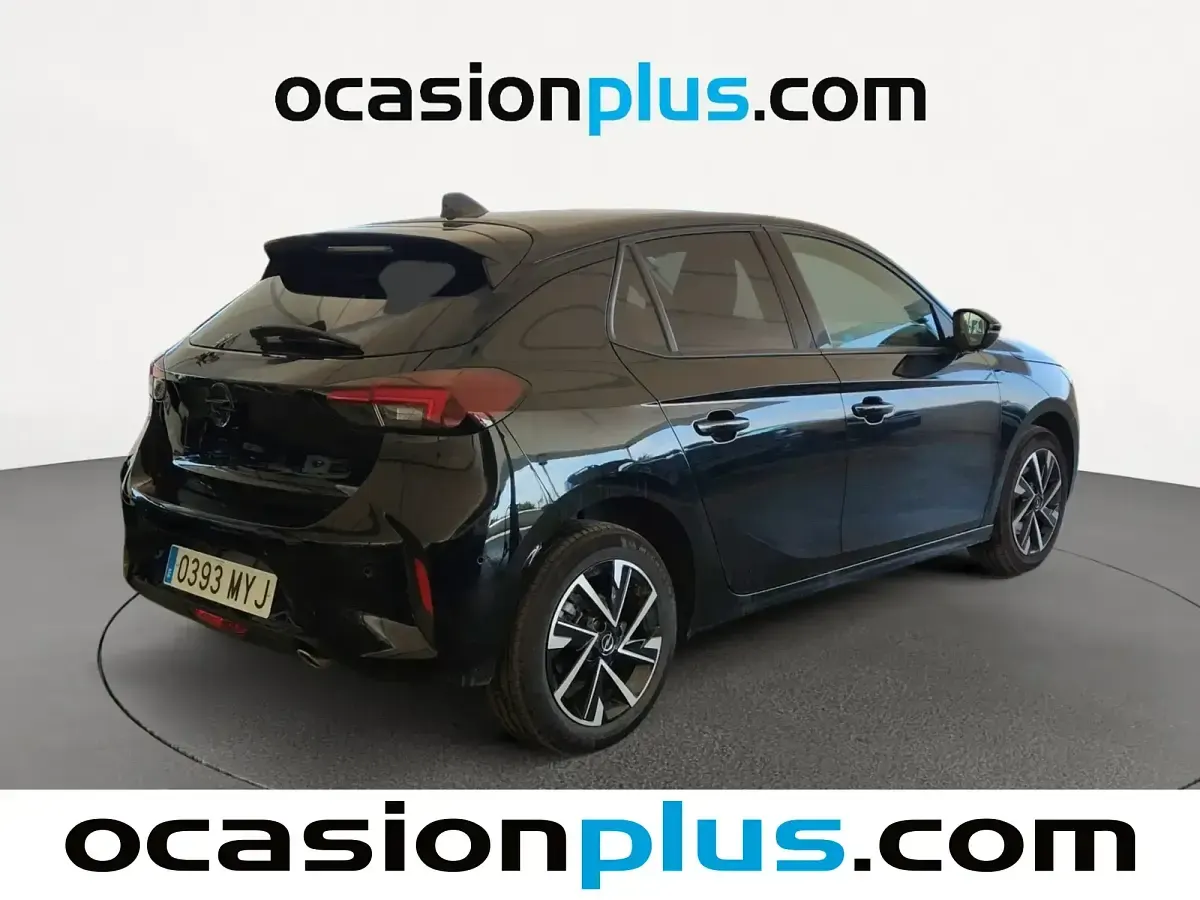 Usado Opel Corsa 100 HP (73 kW) 2025 Preto Sedan