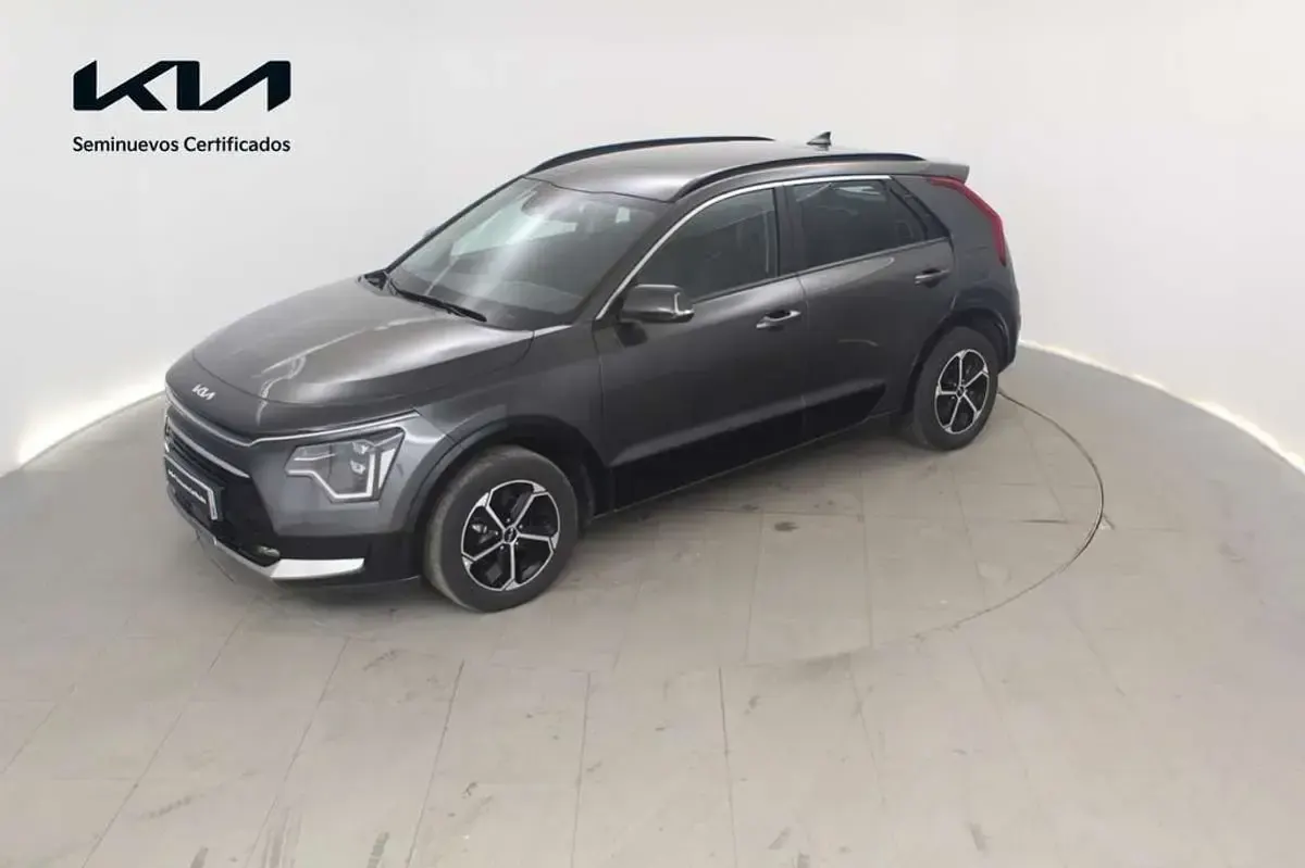 Usado Kia Niro 129 CV (94 kW) 2024 Negro SUV