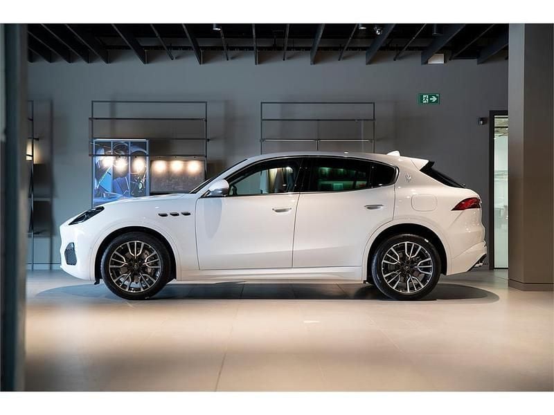 Nuevo Maserati Grecale 300 CV (220 kW) 2025 Bianco SUV