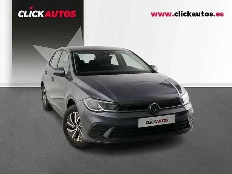 Usado VW Polo Life 95 CV (69 kW) 2024 Gris Utilitario