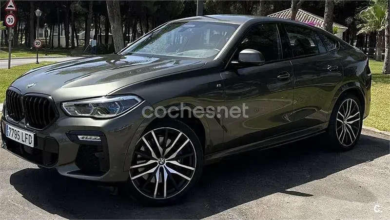 Usado BMW X6 M Sport 258 CV (189 kW) 2020 Gris / plata SUV