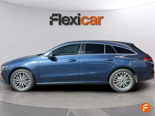 Usado Mercedes CLA250e Shooting Brake 218 CV (160 kW) 2022 Azul Familiar