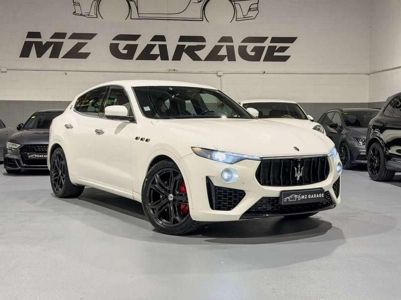 Usado Maserati Levante 430 CV (316 kW) 2018 Blanco SUV