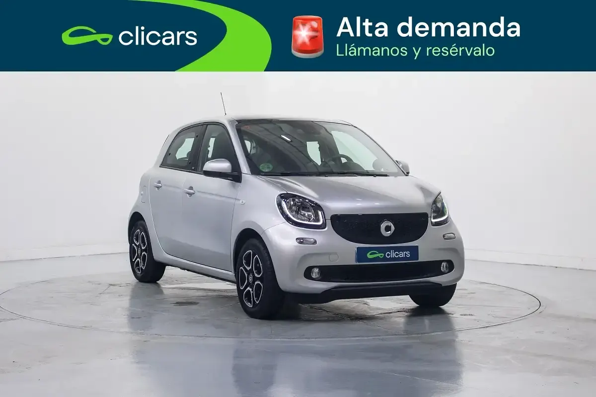 Usado Smart ForFour Prime 71 CV (52 kW) 2017 Gris / plata Utilitario