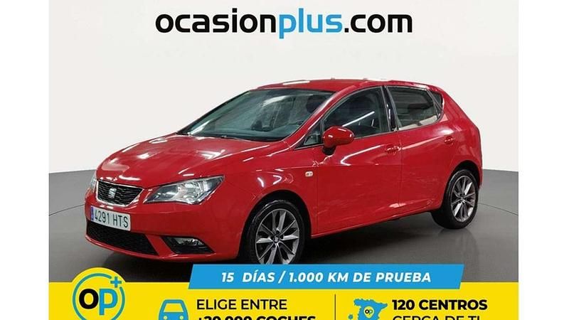 Usado Seat Ibiza Style 86 CV (63 kW) 2013 Rojo Utilitario