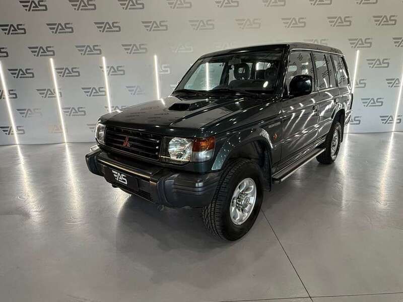 Amarillo Usado 1994 Mitsubishi Montero SUV | 13.900 € - Imagen 1/4
