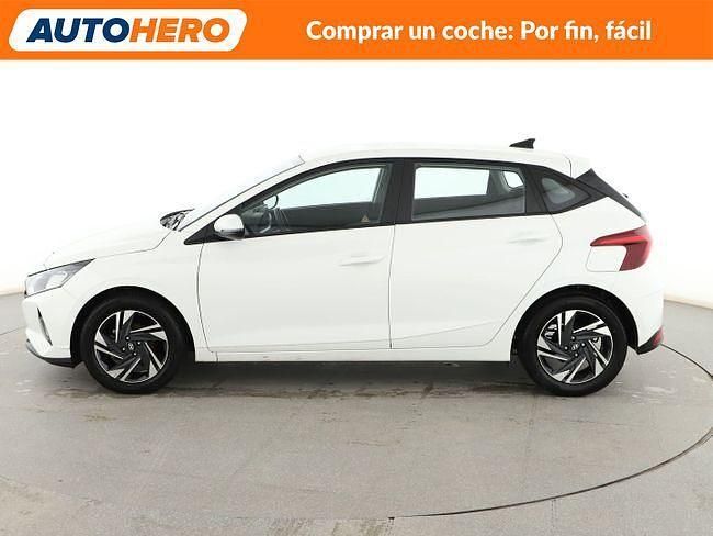 Usado Hyundai i20 84 CV (61 kW) 2023 Blanco Utilitario