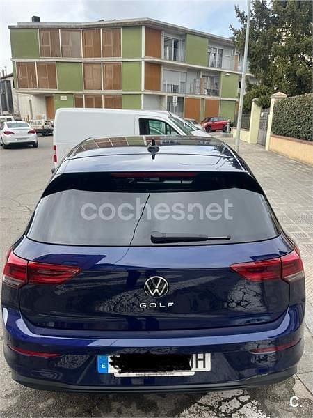 Usado VW Golf VIII 115 CV (84 kW) 2023 Azul Familiar