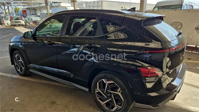 Usado Hyundai Kona N Line 198 CV (145 kW) 2023 Negro SUV