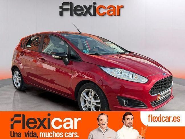 Usado Ford Fiesta Trend 75 CV (55 kW) 2017 Rojo