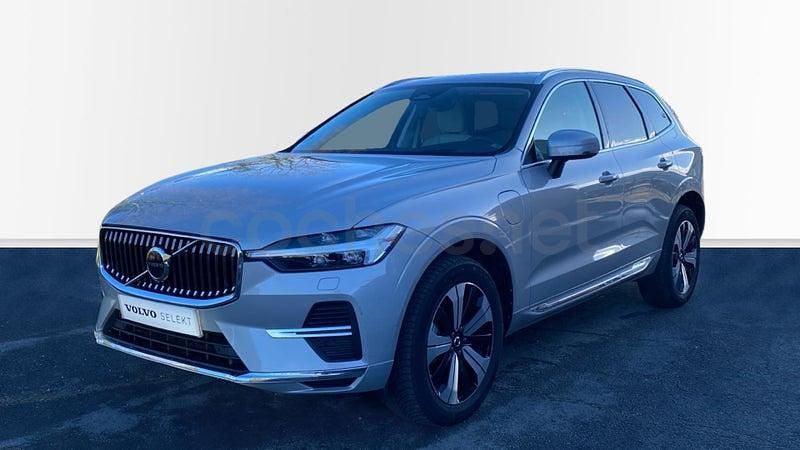 Plateado Usado 2023 Volvo XC60 Ultimate SUV | 52.900 € - Imagen 1/3