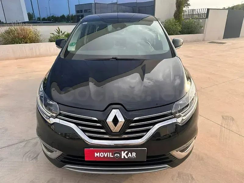 Usado Renault Espace Zen 160 CV (117 kW) 2016 Negro Monovolumen