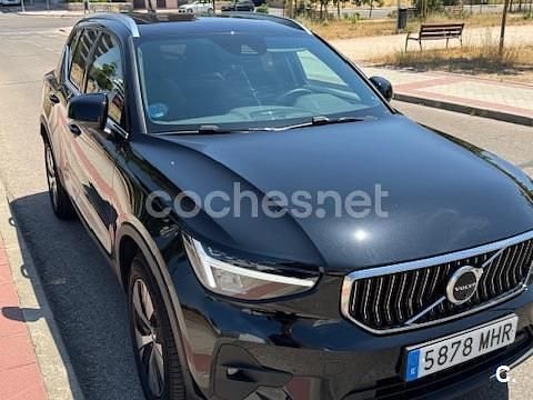 Negro Usado 2023 Volvo XC40 Ultimate SUV | 38.600 € (Un poco caro) - Imagen 1/4