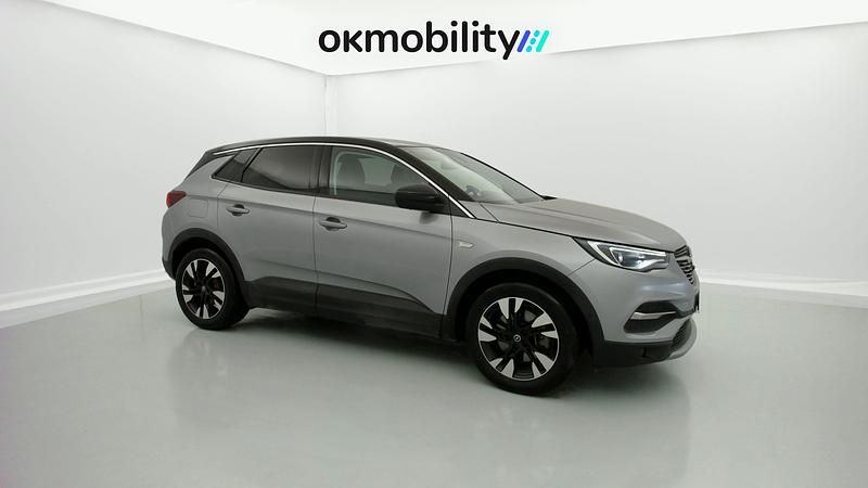 Usado Opel Grandland X Ultimate 300 CV (220 kW) 2021 Gris himalaya / techo negro SUV