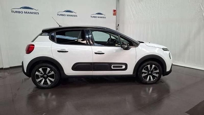 Usado Citroën C3 Shine 99 CV (72 kW) 2023 Blanco Utilitario
