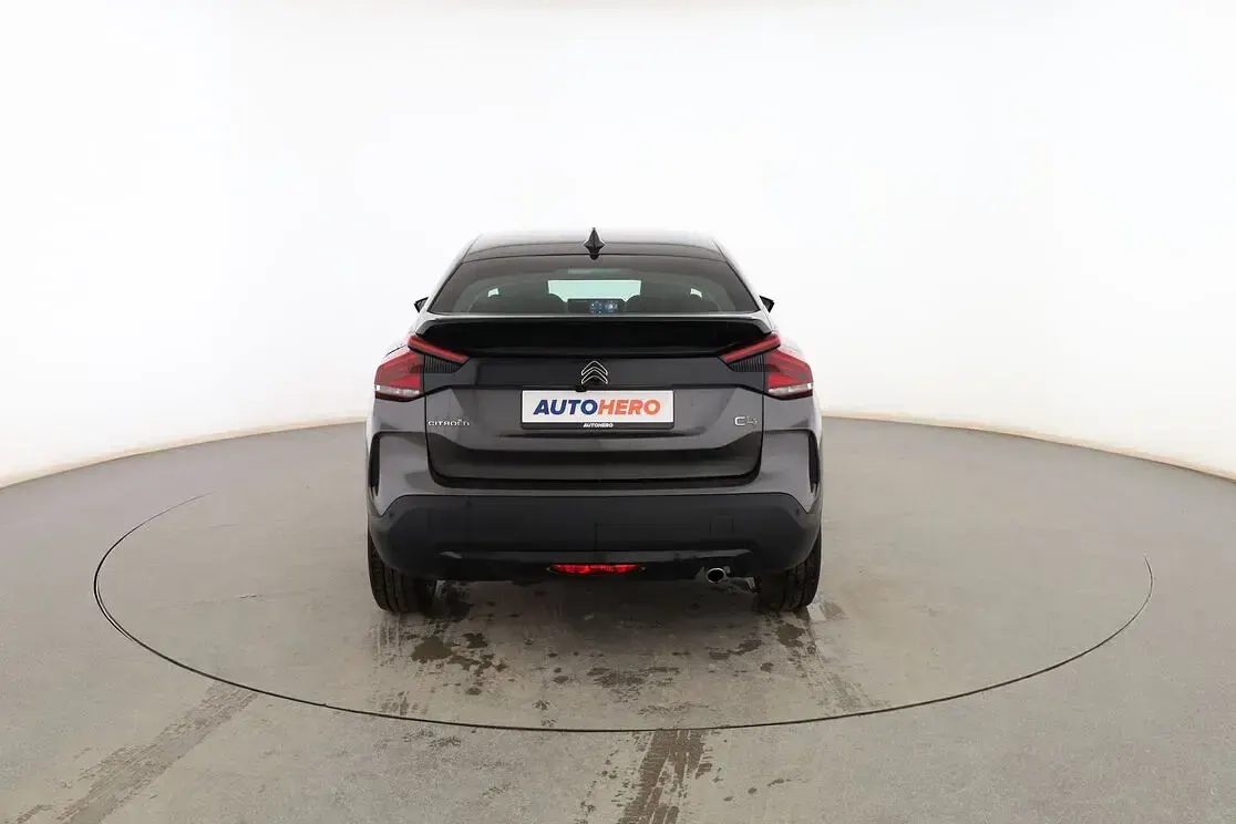 Begagnad Citroën C4 131 HK (96 kW) 2024 Grå SUV