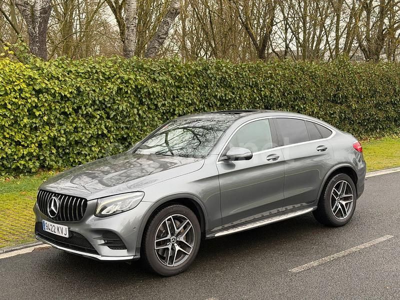 Usado Mercedes GLC250 211 CV (155 kW) 2019 Gris / plata Coupe