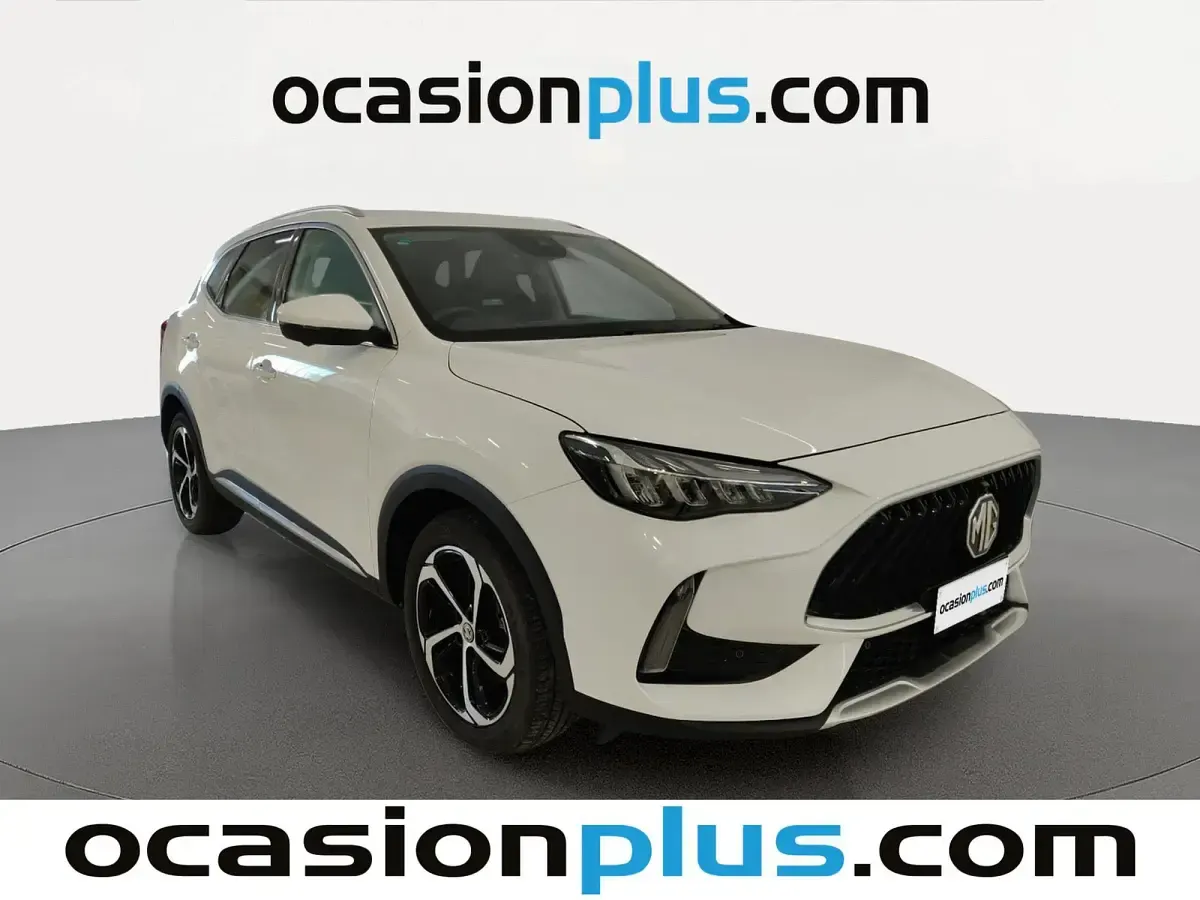 Używany MG HS Luxury 162 KM (119 kW) 2024 Biały SUV