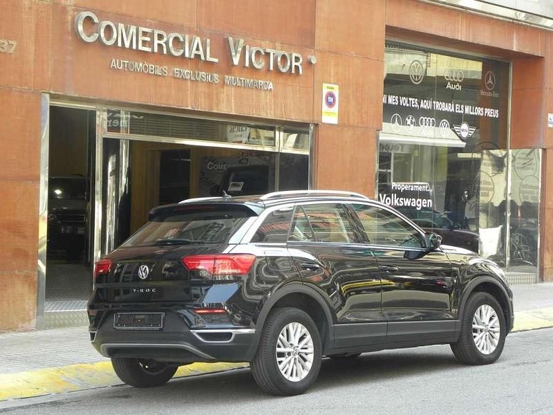 Usado VW T-Roc Advance 116 CV (85 kW) 2020 Negro SUV
