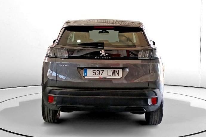 Usado Peugeot 3008 Active 131 CV (96 kW) 2022 SUV