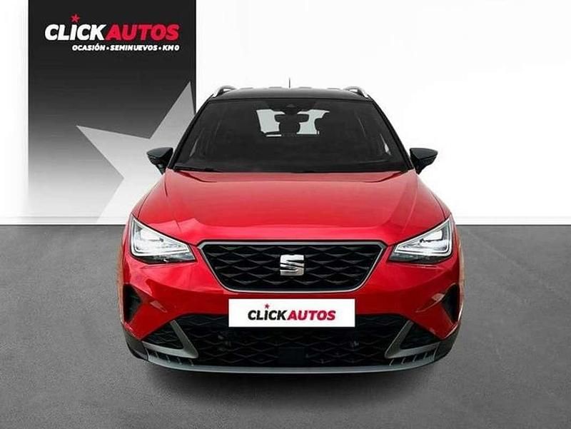 Usado Seat Arona FR 111 CV (81 kW) 2023 Rojo SUV
