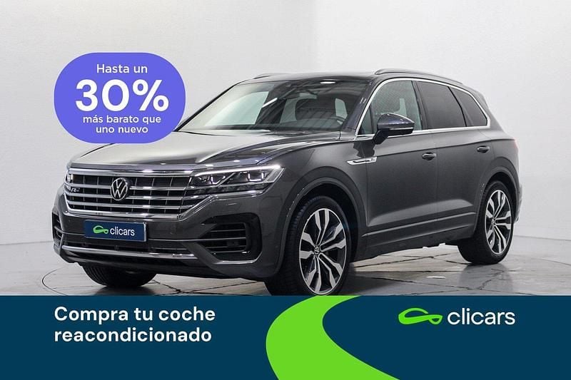 Usado VW Touareg R-line 286 CV (210 kW) 2021 Gris / plata SUV