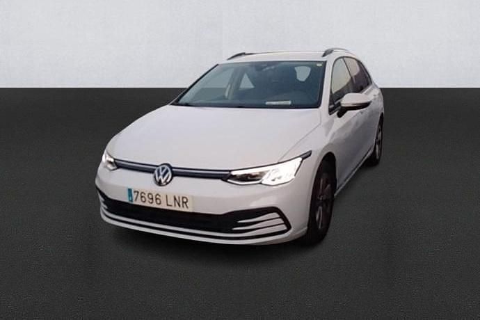 Usado 2021 VW Golf VIII Life Familiar | 16.400 € (Precio justo) - Imagen 1/4