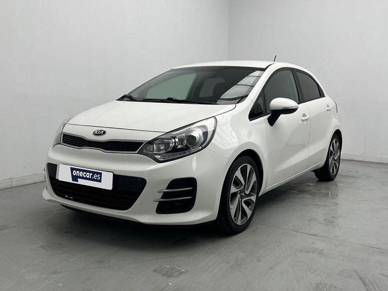Usado Kia Rio 84 CV (61 kW) 2016 Blanco Utilitario