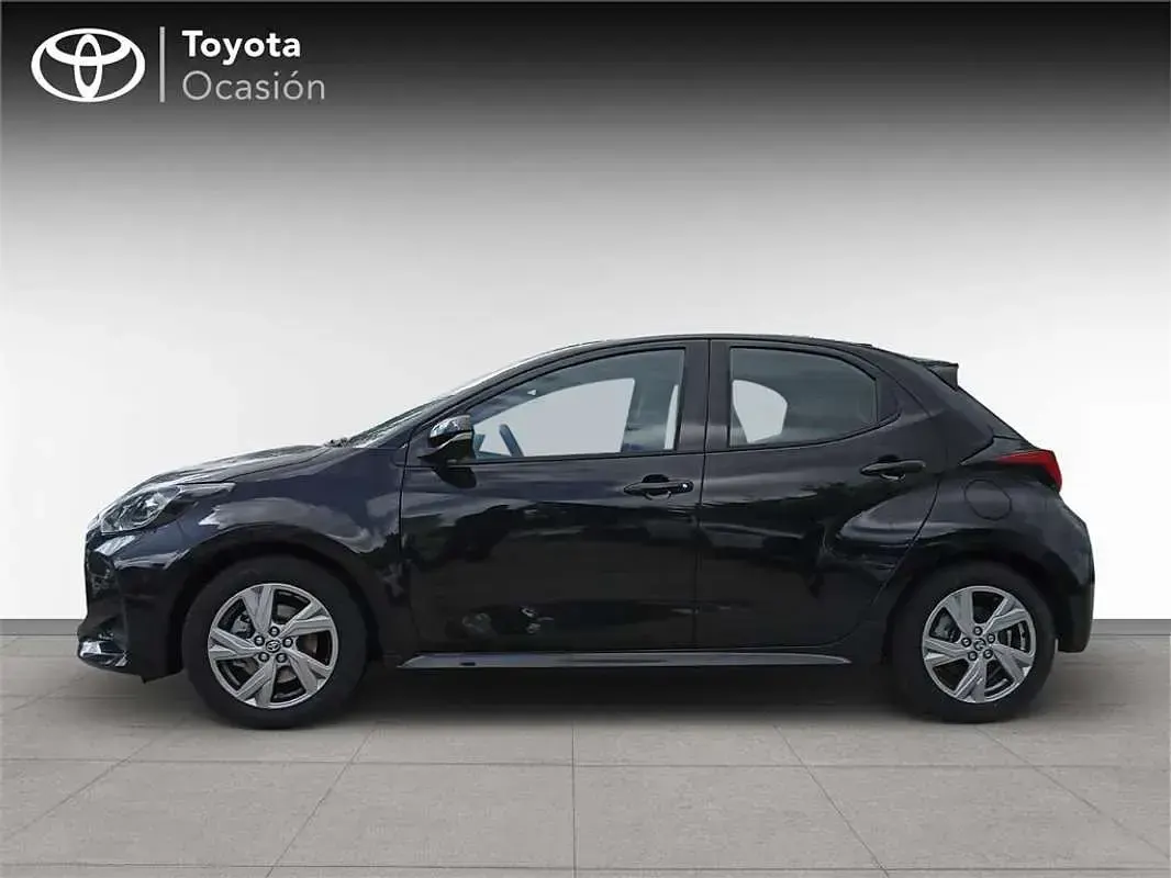 Usado Toyota Yaris Hybrid Active 116 CV (85 kW) 2025 Monovolumen