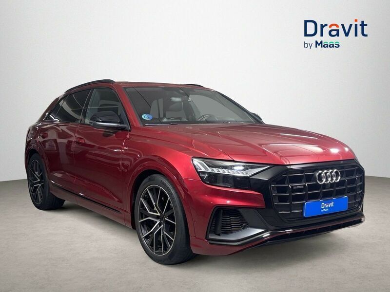 Rojo Usado 2020 Audi Q8 Black Edition SUV | 59.990 € (Precio justo) - Imagen 1/4