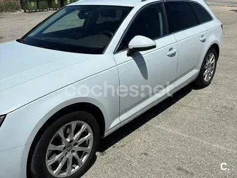 Usado Audi A4 Advanced 150 CV (110 kW) 2016 Blanco Familiar
