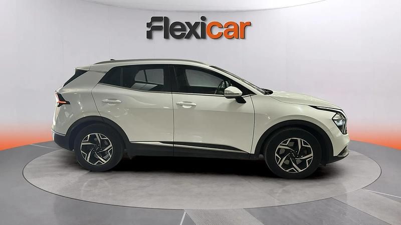 Usado Kia Sportage 136 CV (100 kW) 2023 Blanco SUV